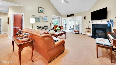 306 Potomac Drive Chocowinity NC 27817