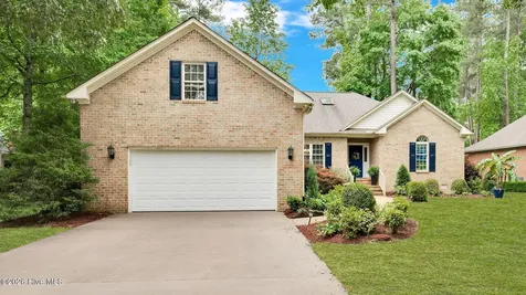 306 Potomac Drive Chocowinity NC 27817