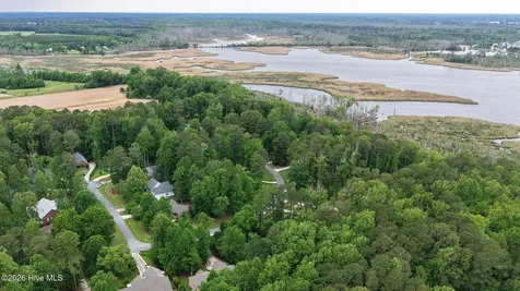 306 Potomac Drive Chocowinity NC 27817