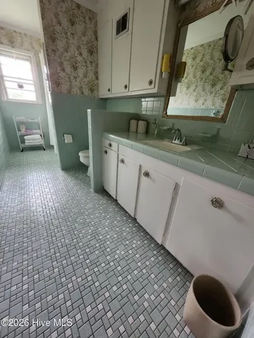 506 S Haughton Street Williamston NC 27892