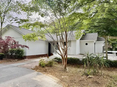 8413 Bald Eagle Lane Wilmington NC 28411