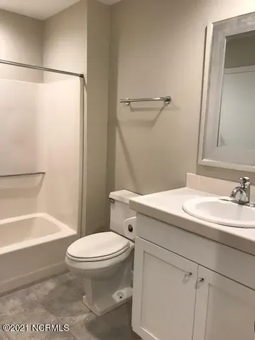 8413 Bald Eagle Lane Wilmington NC 28411