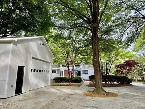 8413 Bald Eagle Lane Wilmington NC 28411