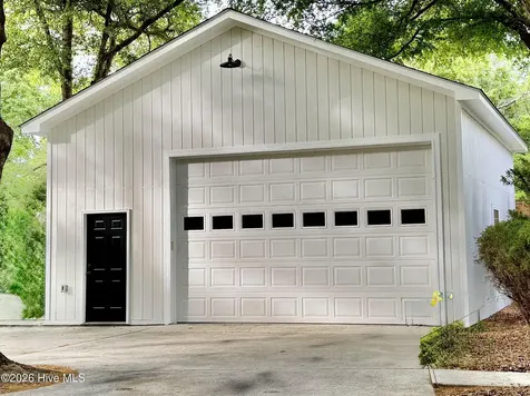 8413 Bald Eagle Lane Wilmington NC 28411