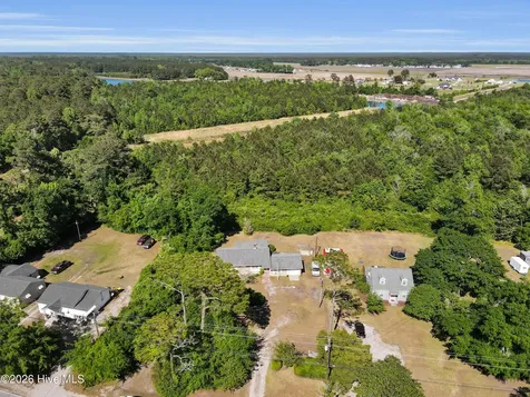 852 Chatham Street Newport NC 28570