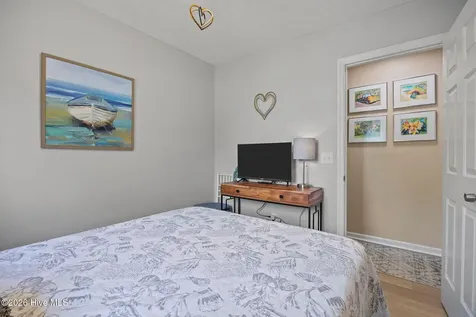 111 NW 10th Street Oak Island NC 28465
