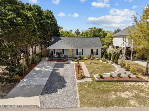 111 NW 10th Street Oak Island NC 28465