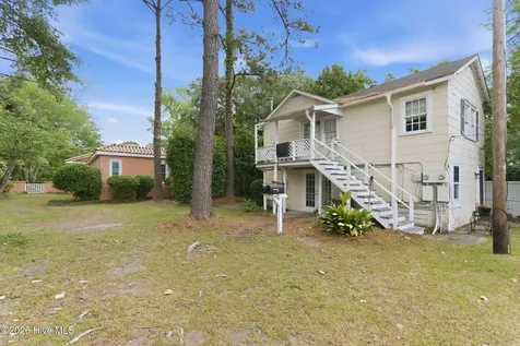 1411 Hawthorne Road Wilmington NC 28403