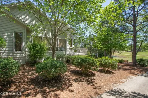 15 Shenecossett Lane Pinehurst NC 28374