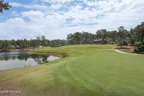 15 Shenecossett Lane Pinehurst NC 28374