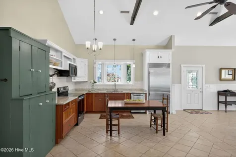 2265 Lakebay Road Vass NC 28394