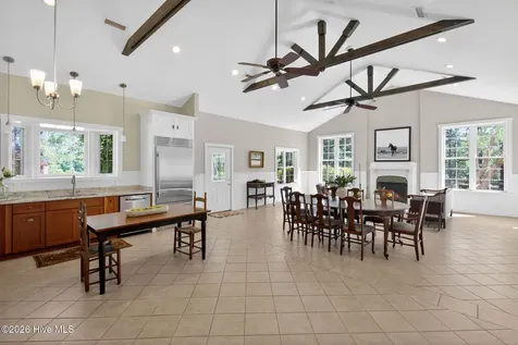 2265 Lakebay Road Vass NC 28394