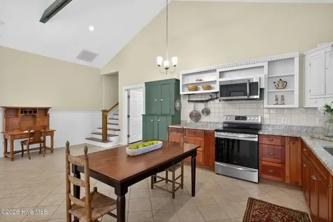 2265 Lakebay Road Vass NC 28394