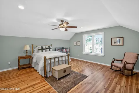 2265 Lakebay Road Vass NC 28394