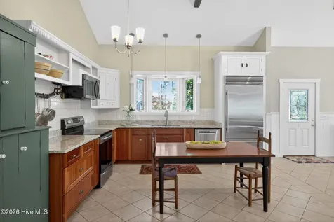 2265 Lakebay Road Vass NC 28394