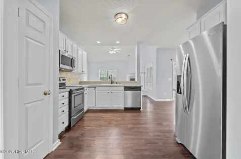 1316 Devonshire Trail Aberdeen NC 28315
