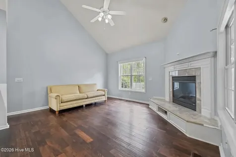 1316 Devonshire Trail Aberdeen NC 28315