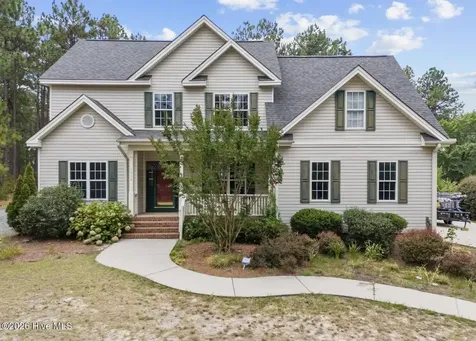 1316 Devonshire Trail Aberdeen NC 28315