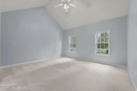 1316 Devonshire Trail Aberdeen NC 28315