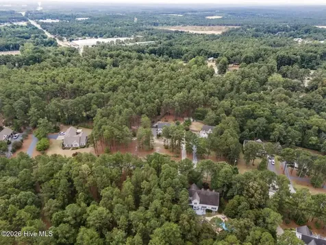 1316 Devonshire Trail Aberdeen NC 28315