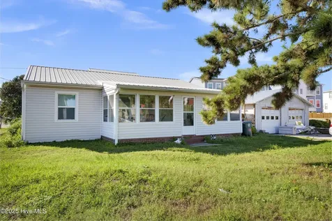 1203 Fort Fisher Boulevard N Carolina Beach NC 28428