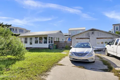 1203 Fort Fisher Boulevard N Carolina Beach NC 28428