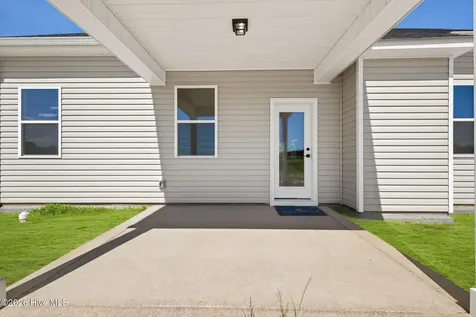 102 Maverick Lane Dunn NC 28334