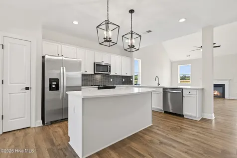 102 Maverick Lane Dunn NC 28334
