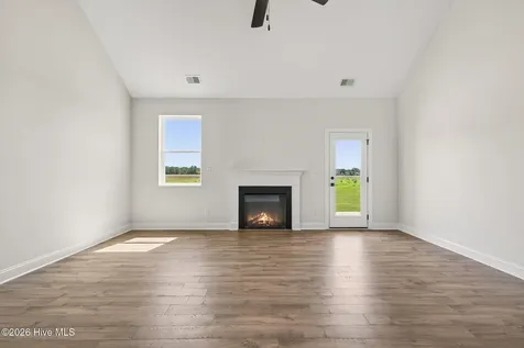 102 Maverick Lane Dunn NC 28334