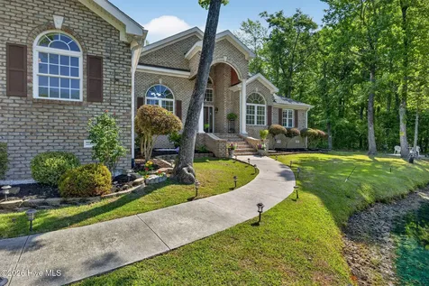 2519 High Valley Court NE Bolivia NC 28422