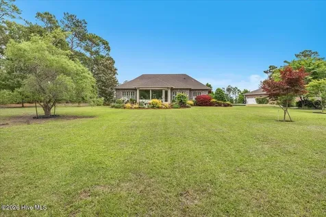 1197 Sabel Loop SE Bolivia NC 28422