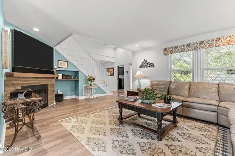 110 Sandspur Lane Seven Lakes NC 27376