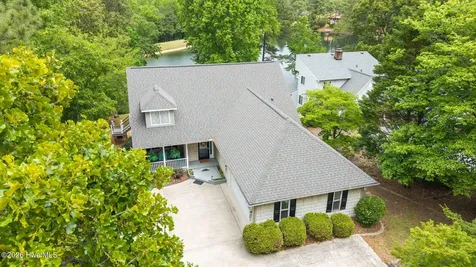 110 Sandspur Lane Seven Lakes NC 27376
