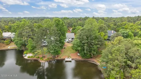 110 Sandspur Lane Seven Lakes NC 27376