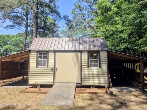 12361 Hasty Road Laurinburg NC 28352