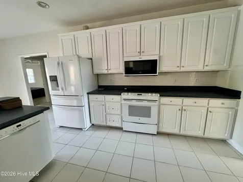 513 Alexis Drive New Bern NC 28562