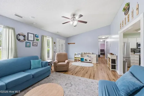 102 Tobacco Road New Bern NC 28562