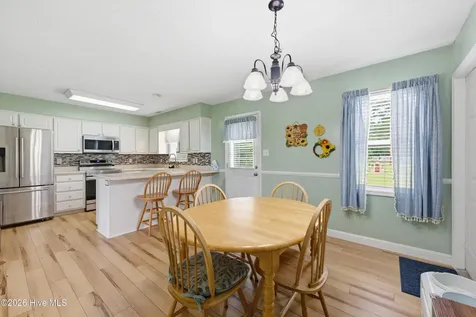 102 Tobacco Road New Bern NC 28562
