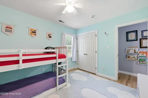102 Tobacco Road New Bern NC 28562