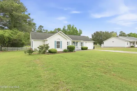 102 Tobacco Road New Bern NC 28562