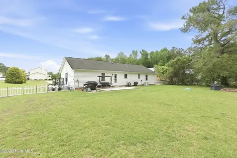 102 Tobacco Road New Bern NC 28562