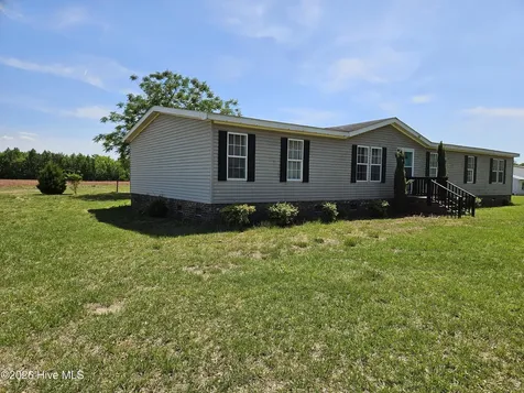 159 Batchelor Farm Lane Kenansville NC 28349