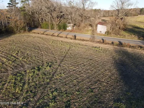 8201 Cedar Grove School Loop Road Nashville NC 27856