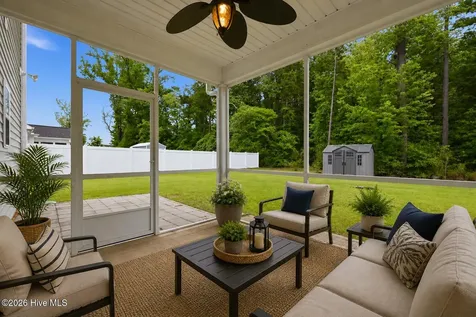 404 Holly Grove Drive Winterville NC 28590