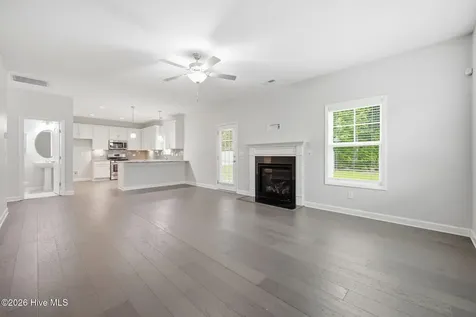 404 Holly Grove Drive Winterville NC 28590