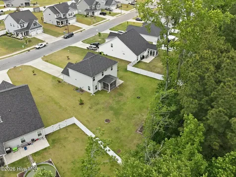 404 Holly Grove Drive Winterville NC 28590
