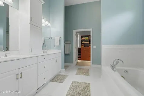 4252 Skeffington Court Southport NC 28461