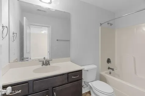 8037 Footpath Road Leland NC 28451