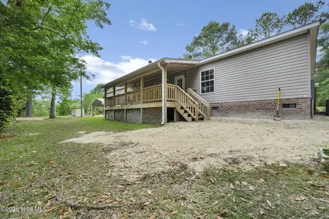 552 Colonial Landing Road SE Bolivia NC 28422