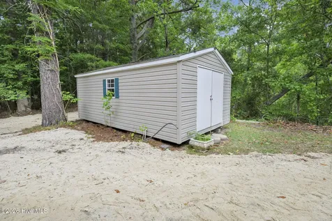 552 Colonial Landing Road SE Bolivia NC 28422